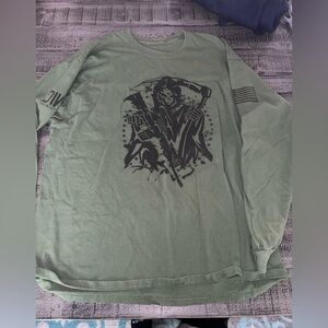 Men's Green Graphic Long Sleeve Shirt, P2P 24, XL